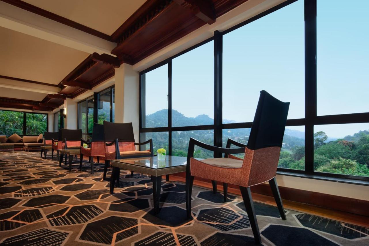 Earl'S Regency Hotel Kandy Eksteriør billede